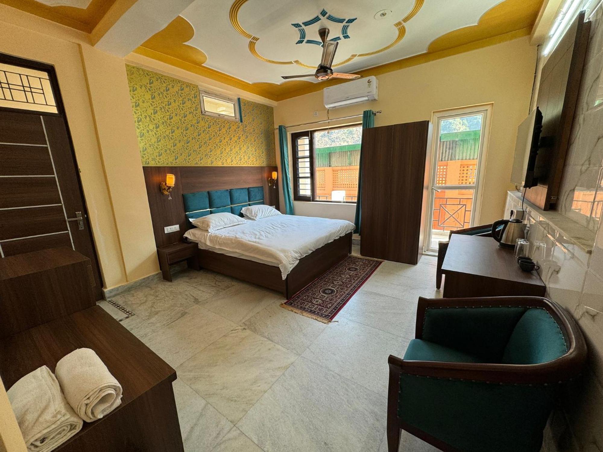 Himalaya Stay Rishīkesh Exterior foto